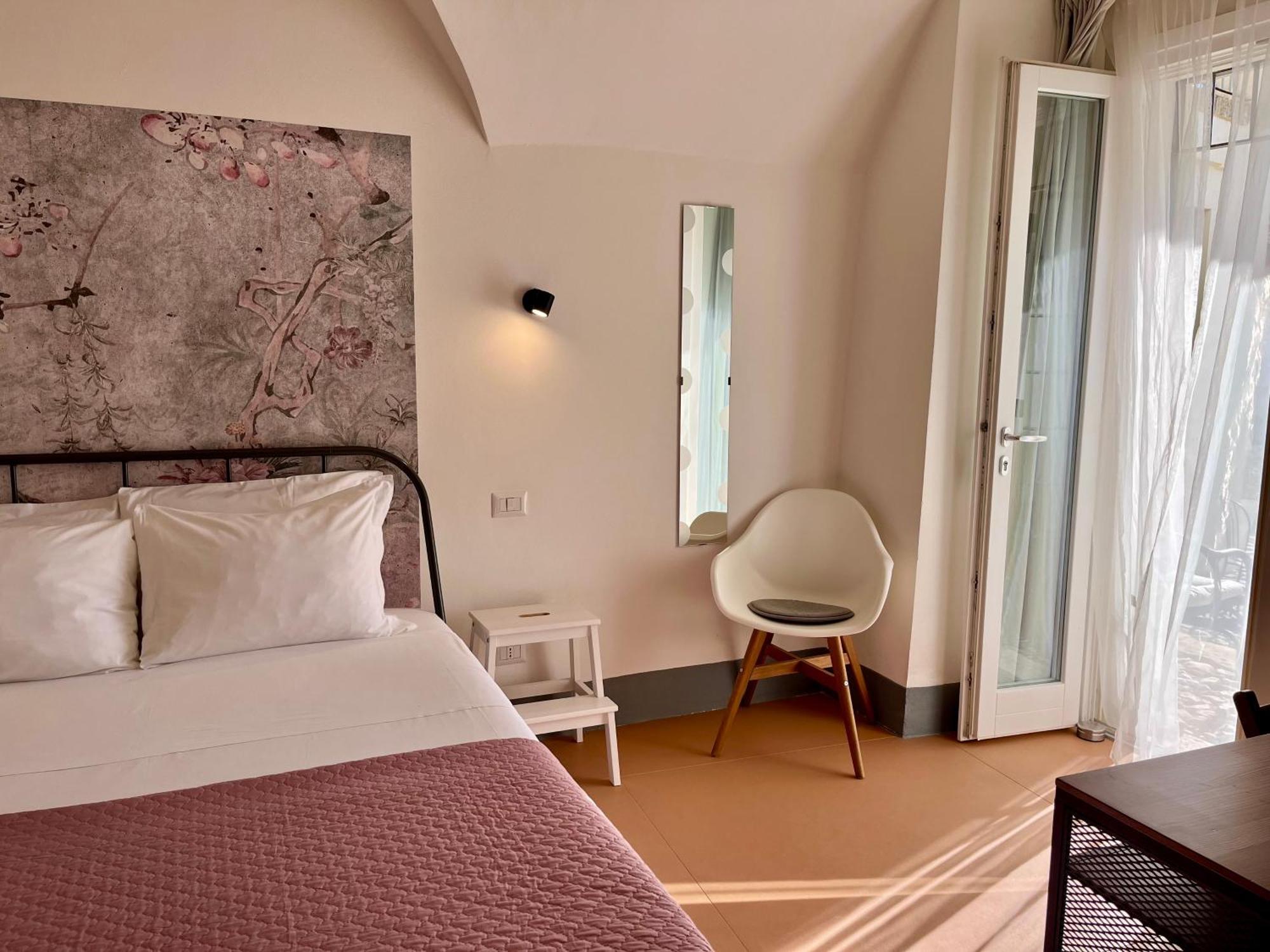 Dimora Di Dante Bed and Breakfast Chiaramonte Gulfi Eksteriør billede